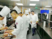 成都商用厨具厂家告诉你西餐厅麻豆视频免费下载设计的方法和技巧
